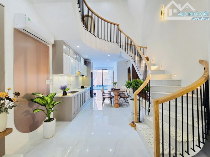 Bán nhà 4 tầng Homestay biển mỹ khê có hồ bơi dòng tiền khai thác 70 triệu tháng - 3