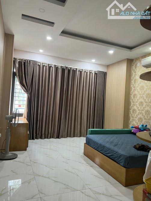 Bán nhà 3 tầng hẻm Nguyễn Thị Định, Phước Long, Nha Trang. DT: 85m2. Giá bán 6ty250tr - 3