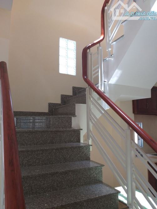 Bán nhà dt 120 m2 gần DTQD HXH 6m thông , giá nhỉnh 10 tỷ Nguyễn Vân Lượng - 3