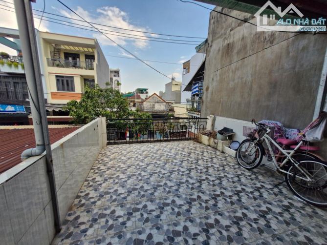 Hiếm, Nhà 2 tầng 100m2, ngang 5m, ngay trường THCS Hoa Lư, TP Thủ Đức (Q9 cũ) - 3