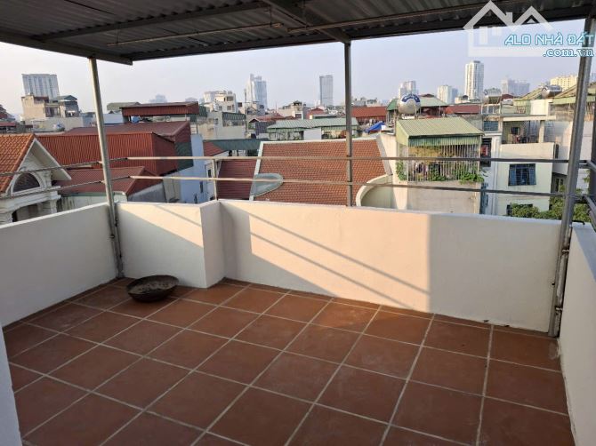 Bán nhà Đa Sỹ-Hà Trì mặt ngõ ô tô ,vào nhà KD nhỏ 30/33m2 ,giá 7,5 tỷ có thương lượng . - 3