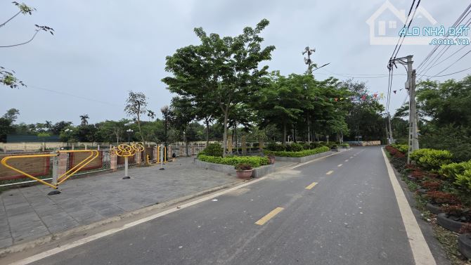 B.Á.N ĐẤT ĐAN PHƯỢNG , 441M2, 7 TỶ 5, Ô TÔ TRÁNH, THÔNG, XÂY CĂN BIỆT THỰ Ở QUÁ ĐẸP - 3