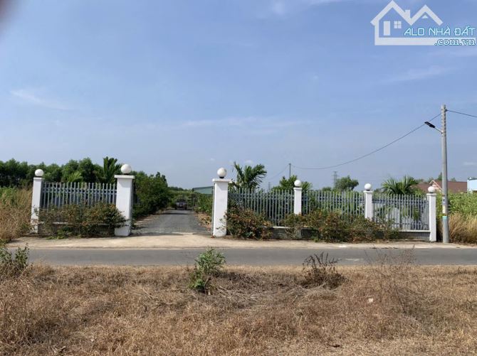 Kẹt Tiền Bán Gấp lô đất Thổ Cư 1500m2,đường nhựa oto kết nối thẳng vào Sân Bay,6ty400 TL - 3
