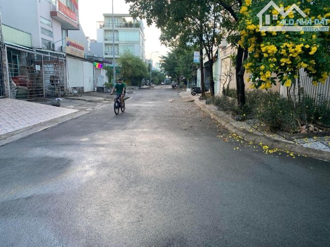 Biệt Thự 4 tầng Mặt tiền đường số 10 Hiệp Bình Chánh Tp Thủ Đức 123m2 giá 19 tỷ - 3