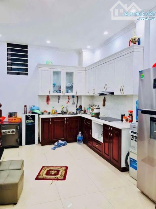💥💥💥 GIÁ CỰC TỐT - BÁN ĐẤT TẶNG NHÀ - ĐƯỜNG THÔNG OTO - 3 TẦNG 4 NGỦ - SÂN CHƠI - GIẾNG - 3