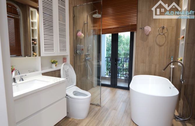 Nhà 50m 8tầng thang máy - Phân lô ngõ 377 Lâm Du khu vip nhất LONG BIÊN -  giá tốt - 3