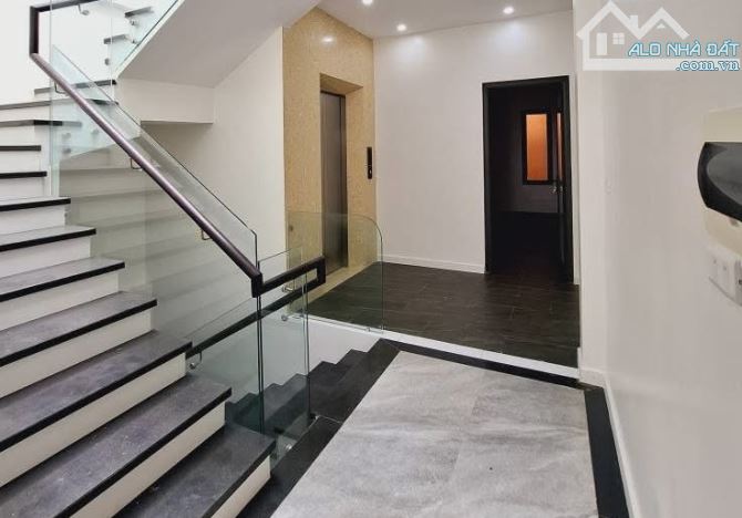 Bán Nhà Mặt Phố Nguyễn Khuyến,Kinh Doanh Đẳng cấp , 90m2, 6 Tầng Thang Máy, Nhà hiện đại ở - 3