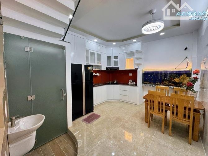 💥💥 SIÊU PHẨM 52M2, 4 TẦNG BTCT, NGÃ TƯ BỐN XÃ - SÁT MẶT TIỀN - NHỈNH 6 ĐỒNG - 3