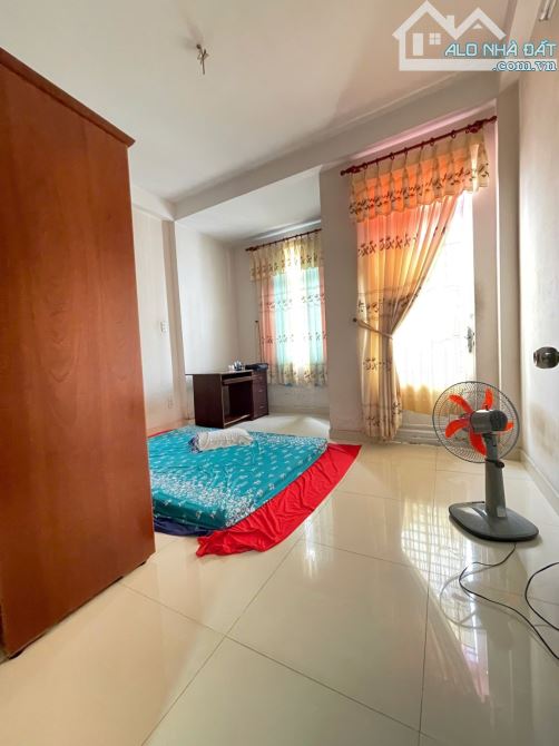 BÁN NHÀ HXH TÂN BÌNH 54M2 3 TẦNG 6,3 TỶ TL - 3