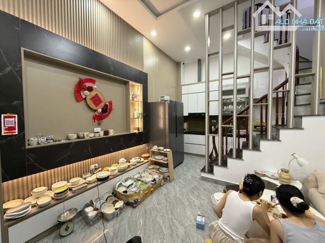 🔥 ANH LỢI LẤY VỢ MỚI MUA NHÀ TO HƠN CẦN BÁN CĂN NHÀ PHỐ NGỌC HÀ - 30M - GẦN PHỐ - TRUNG T - 3