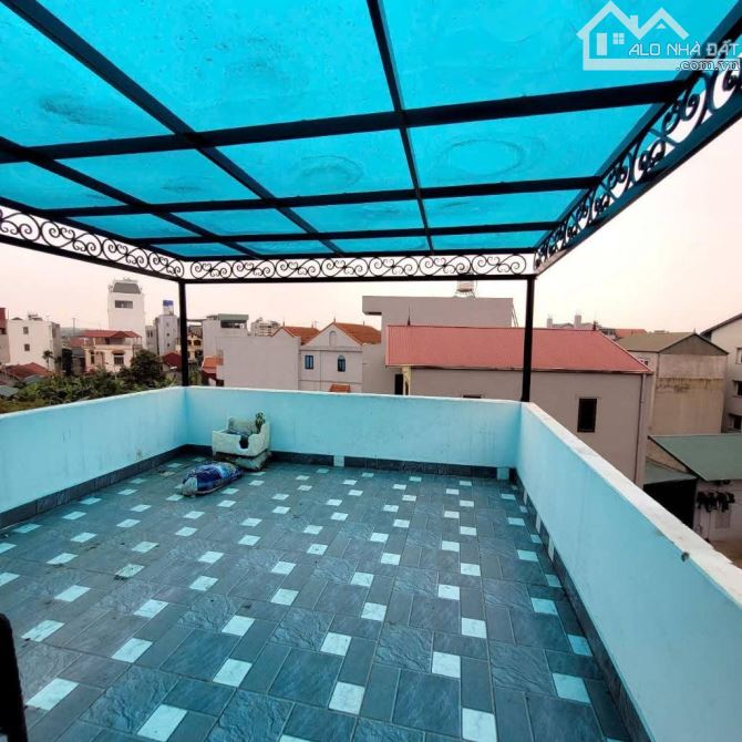 🔥 NHÀ ĐẸP BÁT KHỐI LONG BIÊN Wiew Hồ  DT 47M² – 4 TẦNG + 4PN – GIÁ  5 TỶ Hơn 💰 - 3