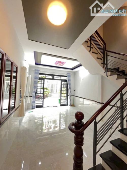 Chỉ với 3 tỷ 100 triệu mua nhà đẹp đường số 38, H.B.Chánh, Q.Thủ Đức, 75m2, sổ hồng riêng - 3