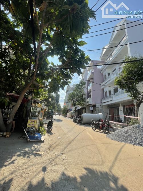MẶT TIỀN THÀNH CÔNG -  160m2 - NGANG LỚN 12m - CHIA THÀNH 2 CĂN, ĐANG CHO THUÊ 20tr/ THÁNG - 3