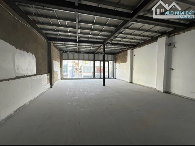 Bán nhà mặt tiền vân đồn ngang 7m - 3