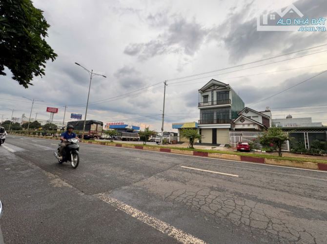Kẹt cứng thanh lý Nhà 1 trệt 2 lầu 13m mặt tiền vành đai 10/3 Tp Buôn Ma Thuột - 3