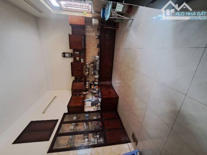 Bán gấp nhà biệt thự mặt tiền Hoàng Quốc Việt 650m2, ngang khủng 13m, SHR, chỉ 87 tỷ. - 3