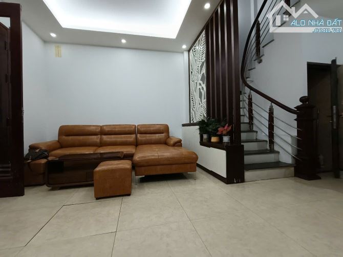 Bán nhà Phúc Lợi, Long Biên, nhà đẹp dân xây 58m2 5 tầng chỉ nhỉnh 8 tỷ - 3