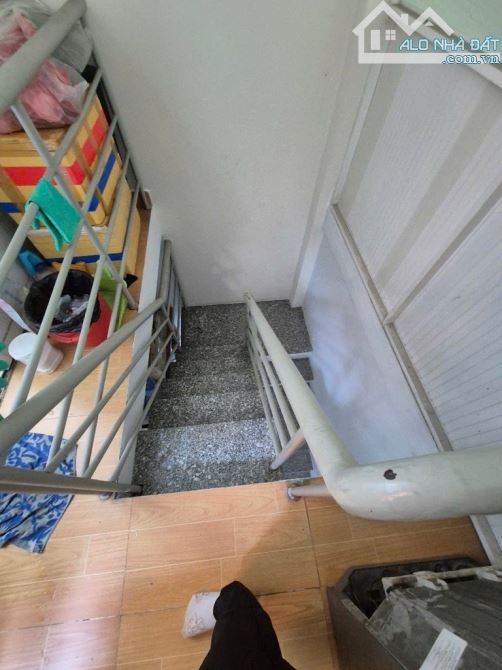Bán nhà Mã Lò Bình Hưng Hòa A Bình Tân DT: 34m2 - 2 tầng -(4x9) Giá: chỉ 3.4tỷ TL. - 3