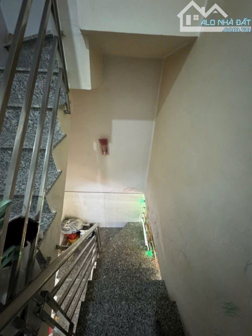 Bán nhà hẻm xe hơi Phạm Hữu Lầu, Nhà Bè, DT 3x9m, 3 lầu. Giá 2,15 tỷ - 3