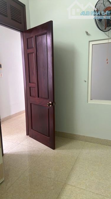Chỉ 5,5tỷ sở hữu ngay và thương lượng mạnh Nhà 1mê mặt tiền KD nguyễn trãi P.thành công - 3