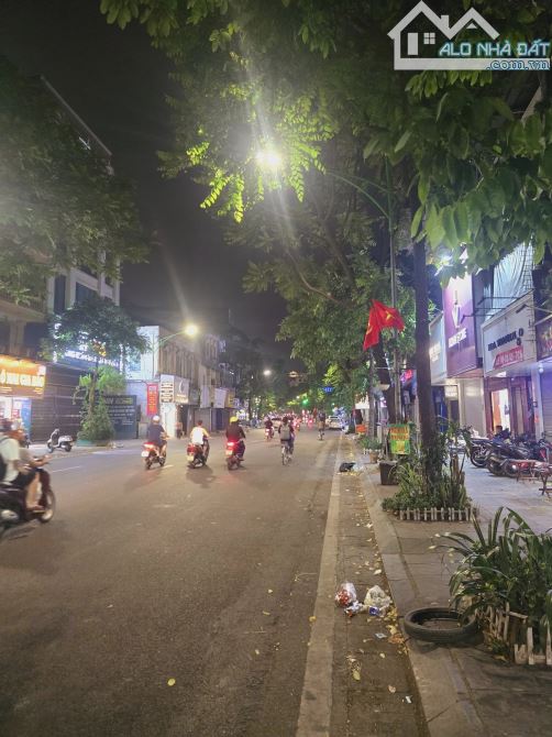 Mặt Phố Kim Ngưu 200M2 70 Tỷ Lô Góc 3 Thoáng Đầu Phố Sát lò đúc - 3