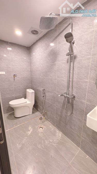 BÁN CĂN HỘ TẬP THỂ THÁI THỊNH, ĐỐNG ĐA. DT 58m2 x 2PN, NHÀ ĐẸP Ở NGAY, SĐCC - 3