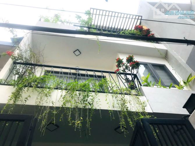 BÁN NHÀ 3 TẦNG KIỆT THÔNG ĐỐNG ĐA – CÓ PHÒNG NGỦ TẦNG 1 - 3