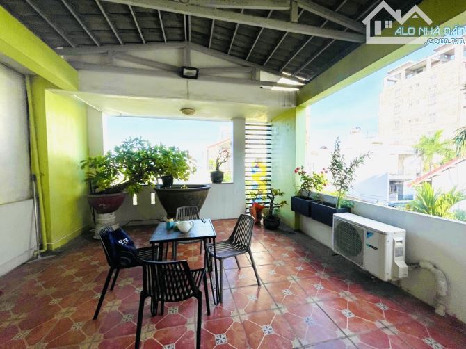 Bân Nhà Núi Thành - Gần Ngã 4 Quân Đoàn - 152m2 - Ngang 5m - Full Nội Thất - 10Tỷ6. - 3