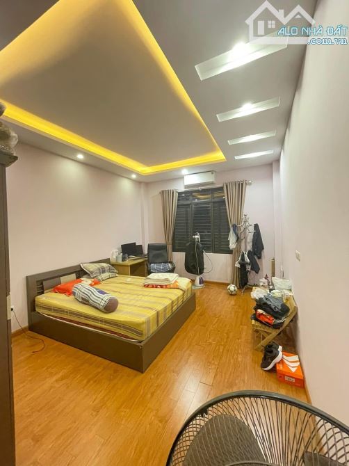 bán nhà Nguyễn Trãi - 54m2 - nhà đẹp,gần phố - xây dựng chắc chắn - 9,3 tỷ - 3