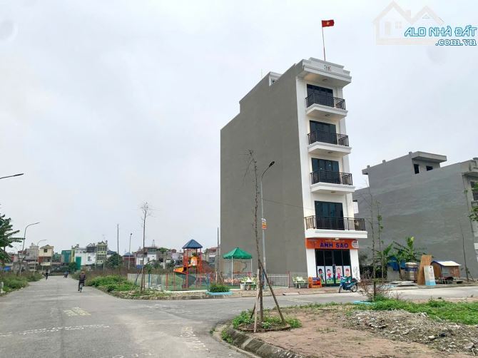 Bán 2 lô liền nhau khu phân lô Đống Chuối, Hùng Vương, Hồng Bàng, Hải Phòng. Mặt đường 30m - 3