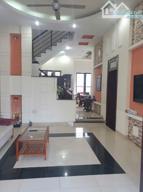 Hóc Môn bán nhà ngang 10m gần Nguyễn Thị Sóc và Nguyễn Ảnh Thủ các tiện ích nhỉnh 8ty - 3