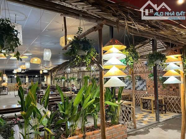 Cho thuê nhà mặt tiền đường 3/2 đối diện đhct ngang 9m giá 80 triệu - 3