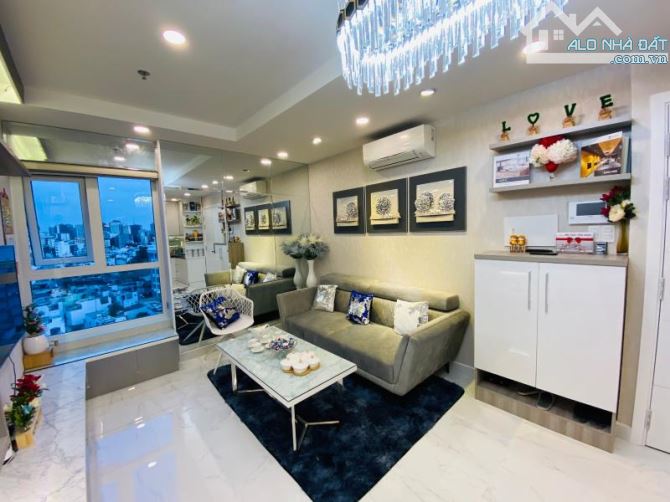 Bán Ngay Căn Hộ 76m2 SHR 2PN – Terra Royal Quận 3, Vị Trí Vàng, Tiện Ích Đầy Đủ Chỉ 3.19Tỷ - 3