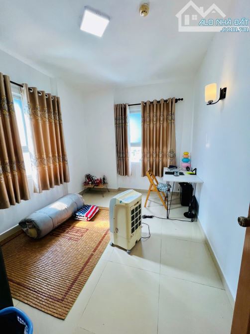 BÁN GẤP CC SAIGONLAND NGAY HÀNG XANH, CĂN GÓC 3PN FULL NT, CÓ SỔ CHỈ 4.4 TỶ - 3