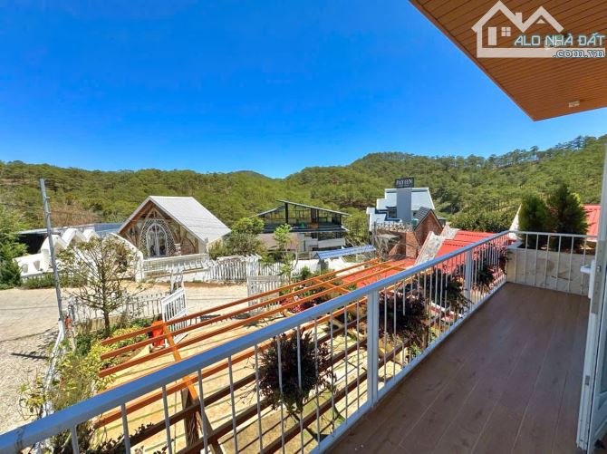 VILLA VIEW THUNG LŨNG RỪNG THÔNG 300M2 VUÔNG VỨC 3 TẦNG - 3