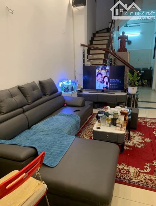 BÁN NHÀ MẶT NGÕ TÔN THẤT TÙNG ĐÔNG ĐA 44M2;5 TẦNG;MẶT 3,5M;6 PN;9,8 TỶ.NHÀ TIỆN,TRUNG TÂM - 3
