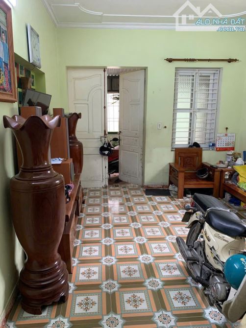 Mrs Tâm Bán nhà 2 tầng mặt ngõ Cam Lộ, Hùng Vương, Hồng Bàng, Hải Phòng. ô tô đỗ 2,3 tỷ - 3