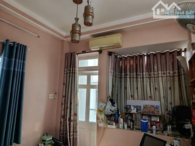 LÃNH BINH THĂNG QUẬN 11 - 40M2 KO LỘ GIỚI - HẺM Ô TÔ 4 TẦNG SÂN THƯỢNG. - 3