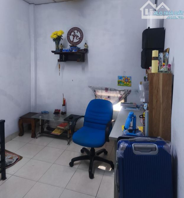 Bán nhà HXH, gần Tỉnh Lộ 10, Bình Tân, 27m² - 3x9 - 2 tầng, chỉ hơn 3 tỷ - 3