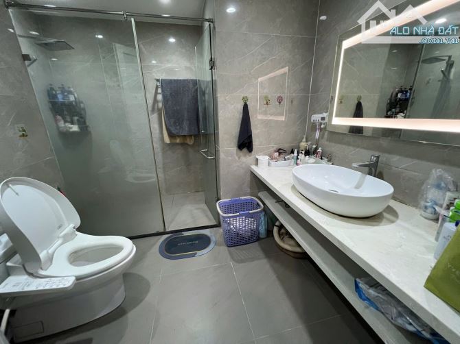 PHÚ ĐÔ-LÔ GÓC-NGÕ THÔNG-Ô TÔ TRÁNH-KINH DOANH 110M 7TẦNG GIÁ 27,8TỶ - 3