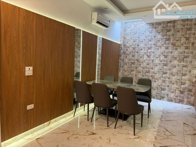 BÁN NHÀ LIÊN MẠC - BẮC TỪ LIÊM - 45M2 x 5 TẦNG - Ô TÔ ĐỖ CỬA - GIÁ CHỈ 6,9 TỶ - 3