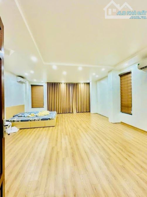 BÁN NHÀ MẶT PHỐ ĐÔNG QUAN, LÔ GÓC Ô TÔ TRÁNH KINH DOANH THANG MÁY 60M2 7T MT5.5M GIÁ 25 TỶ - 3