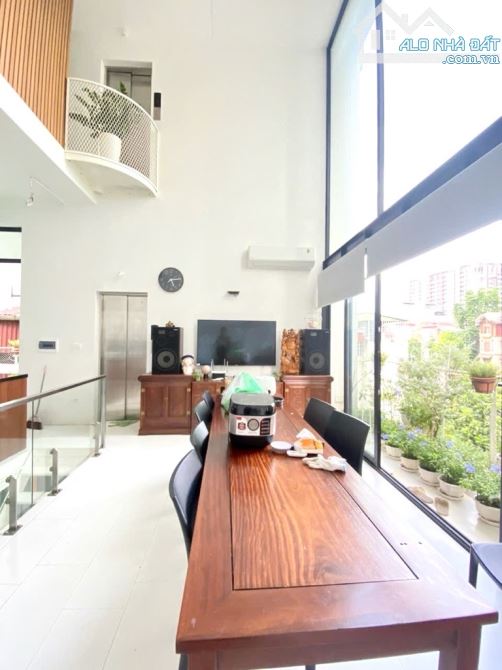 NHÀ HIẾM HỒNG TIẾN,NGỌC LÂM,VIEW HỒ,GARA,THANG MÁY.KIẾN TRÚC SƯ XÂY DỰNG.50m2 hơn 10 tỷ. - 3