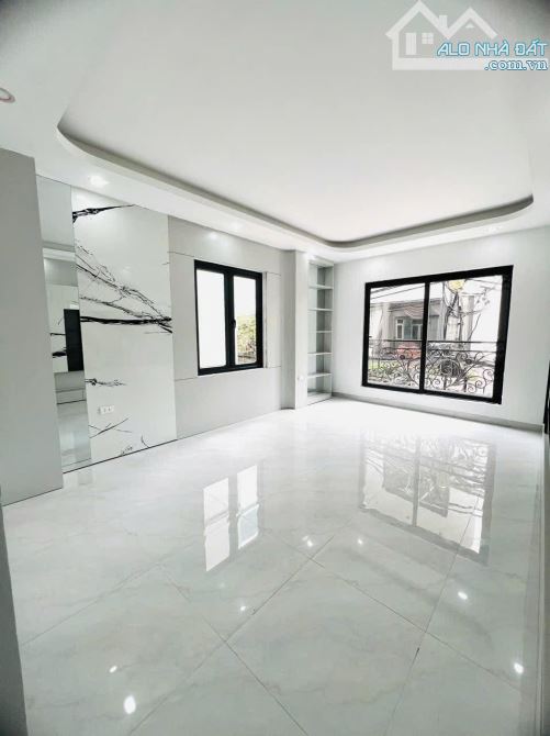 Bán nhà 5 tầng mới xây phố Trần Hòa, ô tô tránh, kinh doanh, chỉ 10.85 tỷ. - 3
