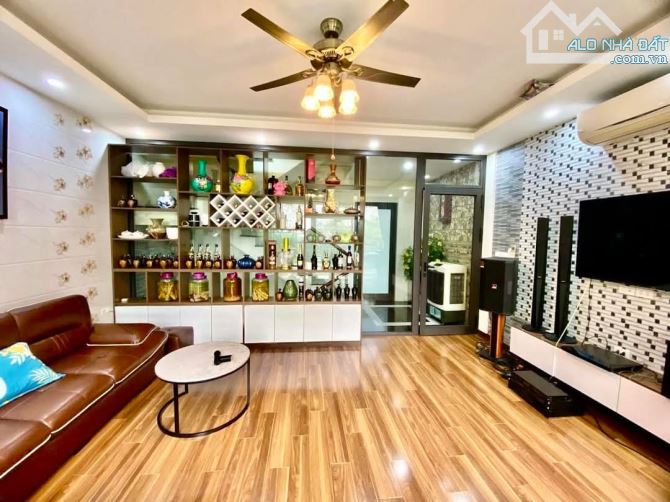 Bán nhà phân lô Hoàng Văn Thái 105m2, 4 tầng, mt 5.5m, ô tô tránh, kinh doanh, chỉ 23.5 tỷ - 3