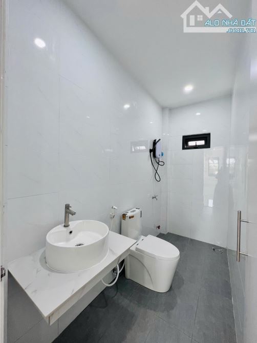 Trăm Người Bán Vạn Người Mua Hơn Thua Ở Pháp Lý Và Chất Lượng - 3