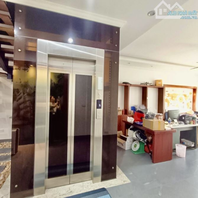 Bán Nhà Biệt Thự 6 tầng Việt Hưng 2x tỷ-75m2-Mt 5m-GARA THANG MÁY- VĨA HÈ- Ô TÔ CHẠY VÒNG - 3