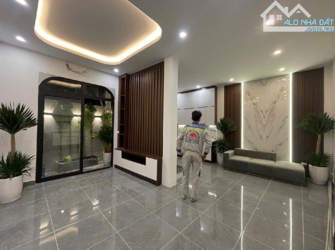BÁN NHÀ LẠC LONG QUÂN – CẦU GIẤY, 5 TẦNG ĐẸP  48M X MT 6.5m x 10.3 TỶ - 3