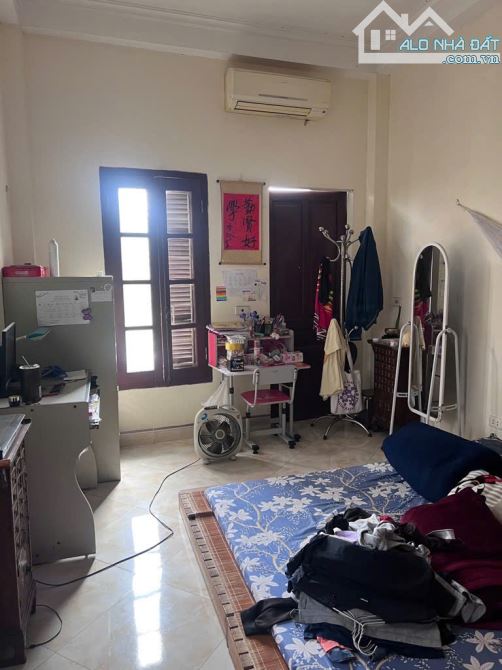 BÁN NHÀ DI TRẠCH-ĐH CÔNG NGHIỆP-KHÔNG QUY HOẠCH- NỞ HẬU - 40M-3.75 TỶ-CÓ RA LỘC - 3