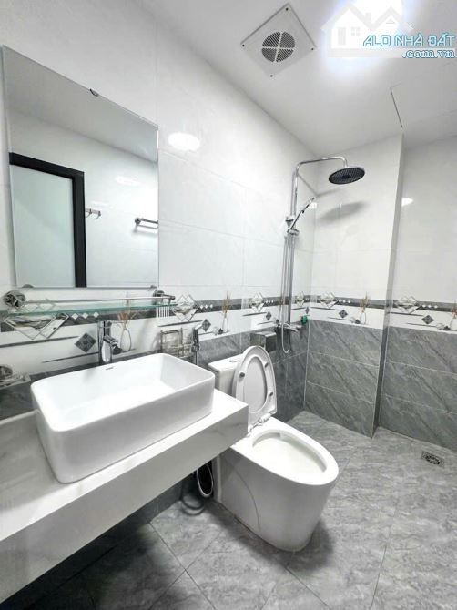 NHÀ MỚI KOONG XUÂN ĐỈNH – 30M² – 5 TẦNG – NGÕ THÔNG – GẦN Ô TÔ – SỔ HOA HẬU – GIÁ 7.4 TỶ - 3